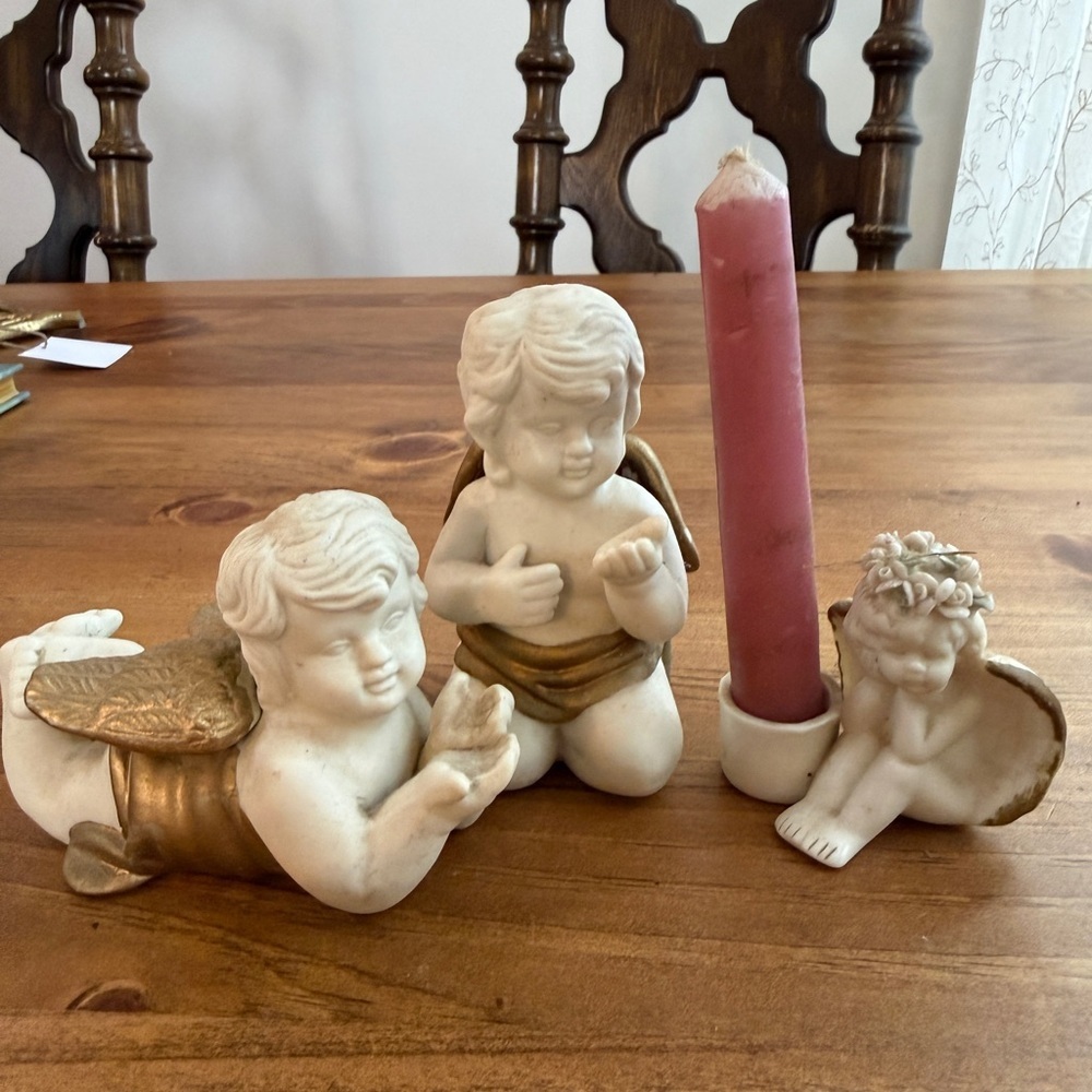 White and Gold Cherub Figurine Set - Angel Home Accent